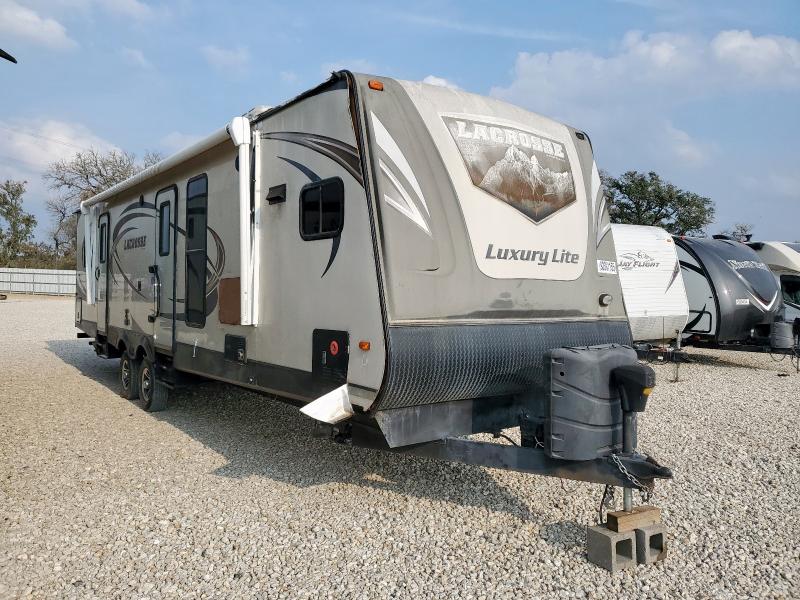 2016 LACROSSE TRAVEL TRA — VIN 5ZT2LCXB4GB006826
