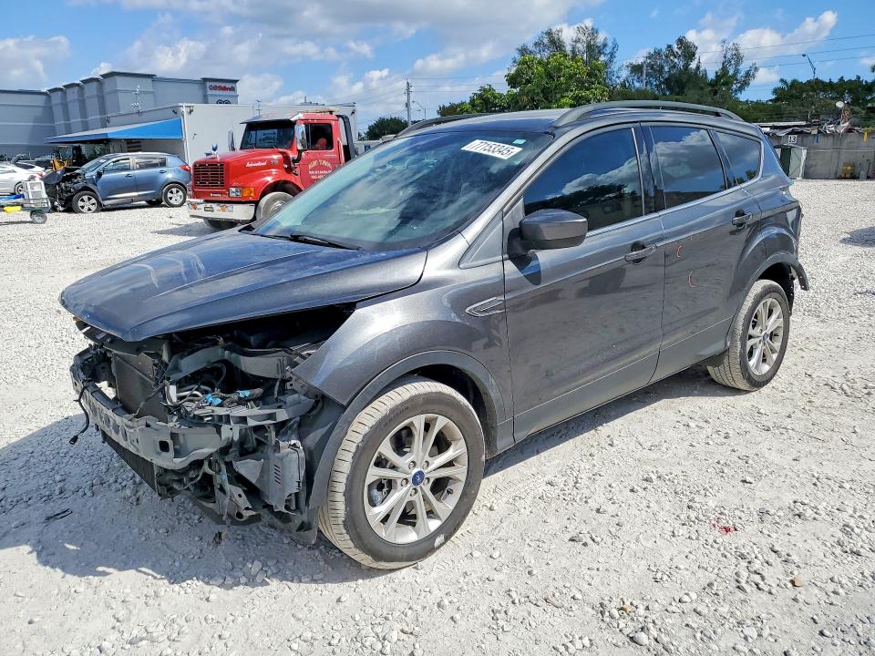 2018 FORD ESCAPE — VIN 1FMCU9GD8JUD08182