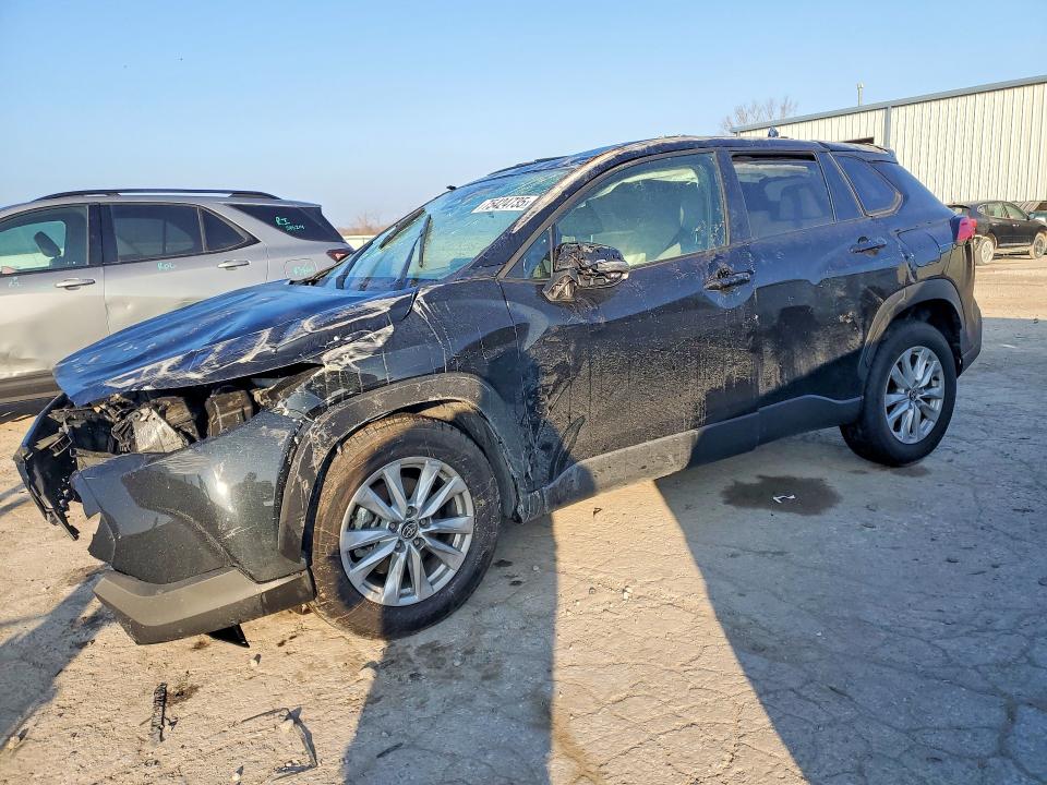 2025 TOYOTA COROLLA CROSS — VIN 7MUCAABG5SV122157