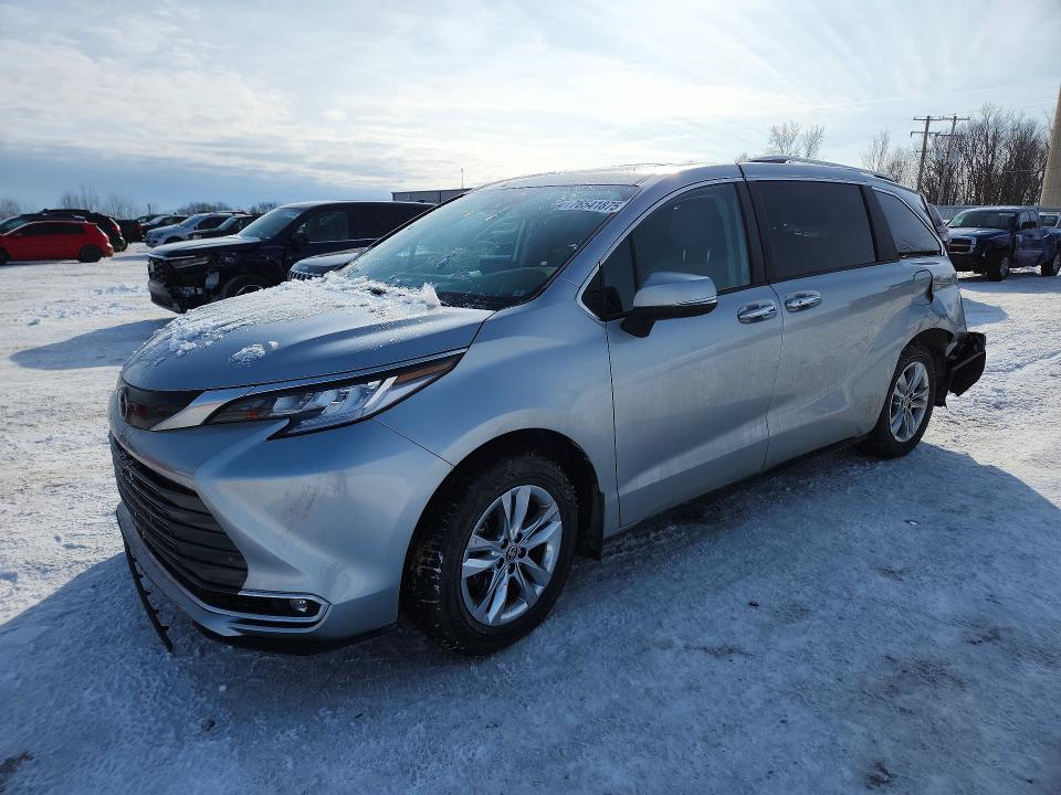 2024 TOYOTA SIENNA — VIN 5TDZSKFC3RS127625