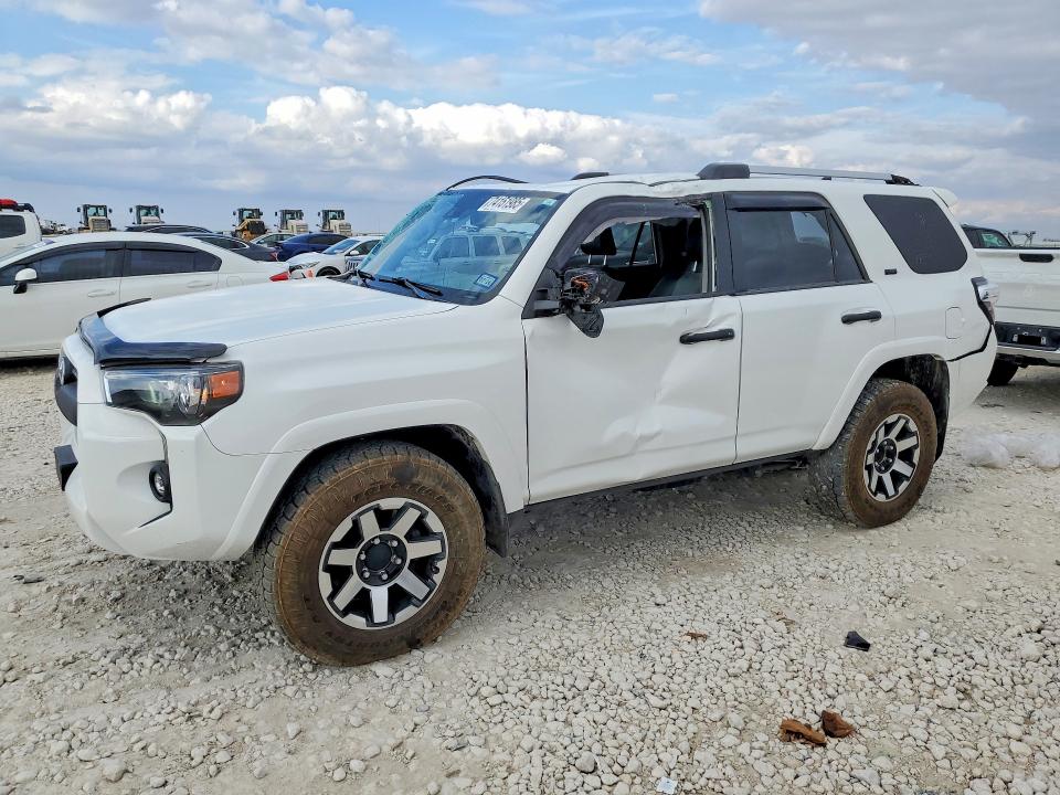2023 TOYOTA 4RUNNER — VIN JTENU5JR1P6141277
