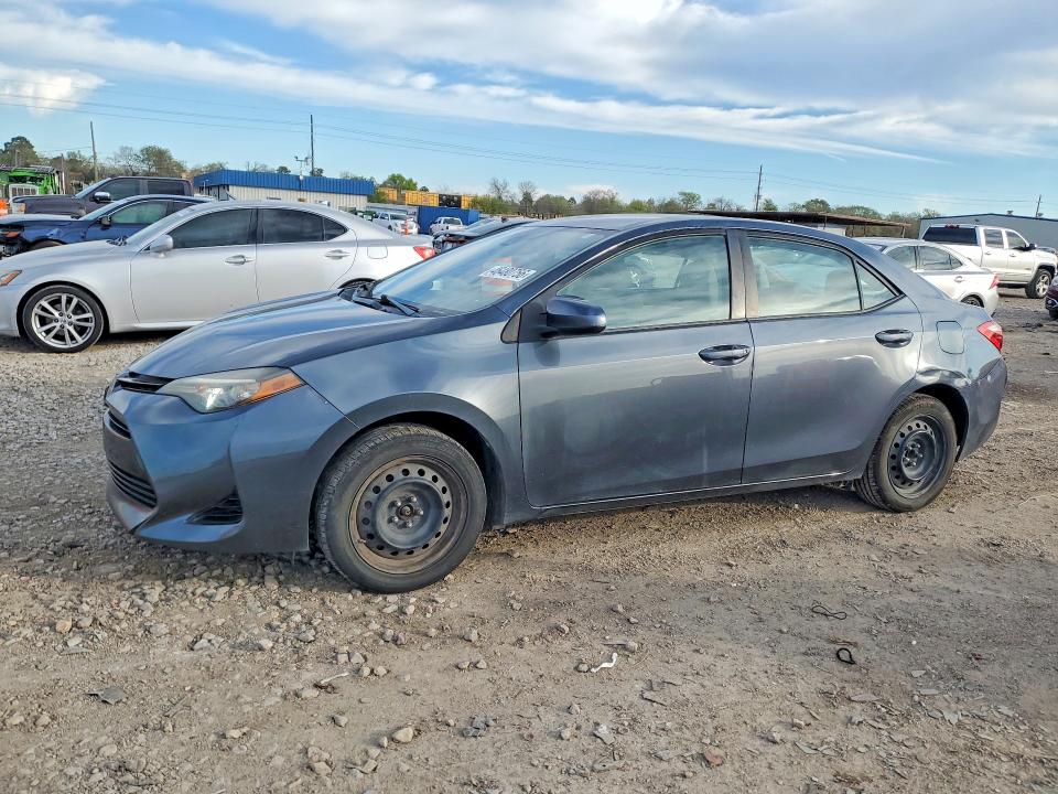 2018 TOYOTA COROLLA — VIN 5YFBURHE4JP836449