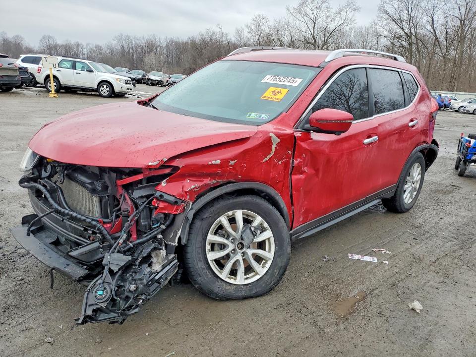2017 NISSAN ROGUE — VIN JN8AT2MV0HW266807