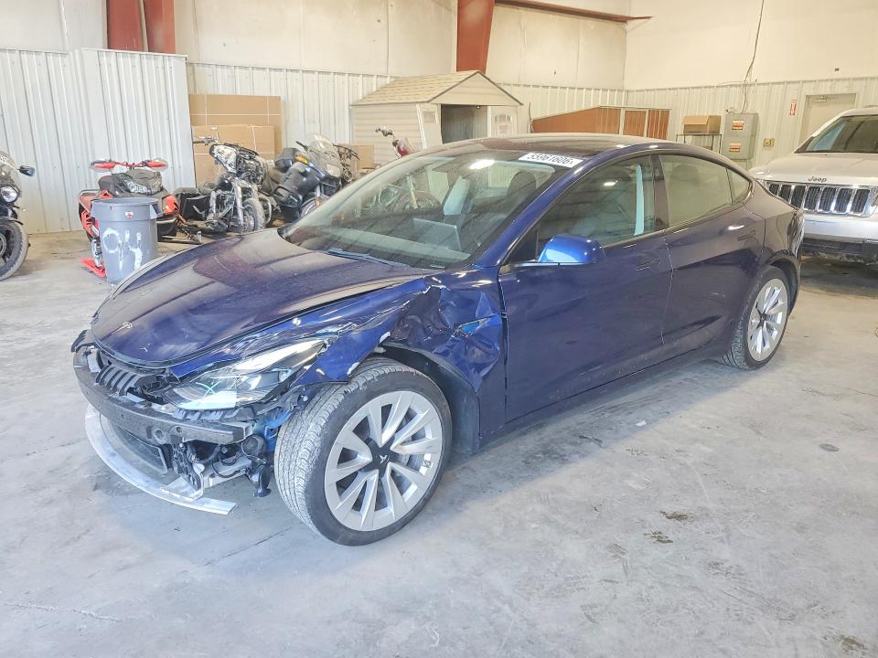 2022 TESLA MODEL 3 — VIN 5YJ3E1EB0NF111851