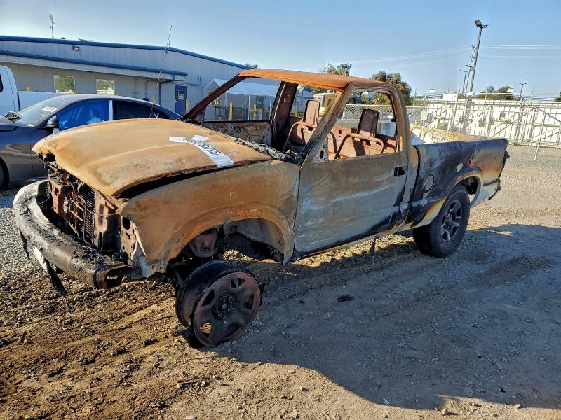 2003 GMC SONOMA — VIN 1GTCS14H038220564