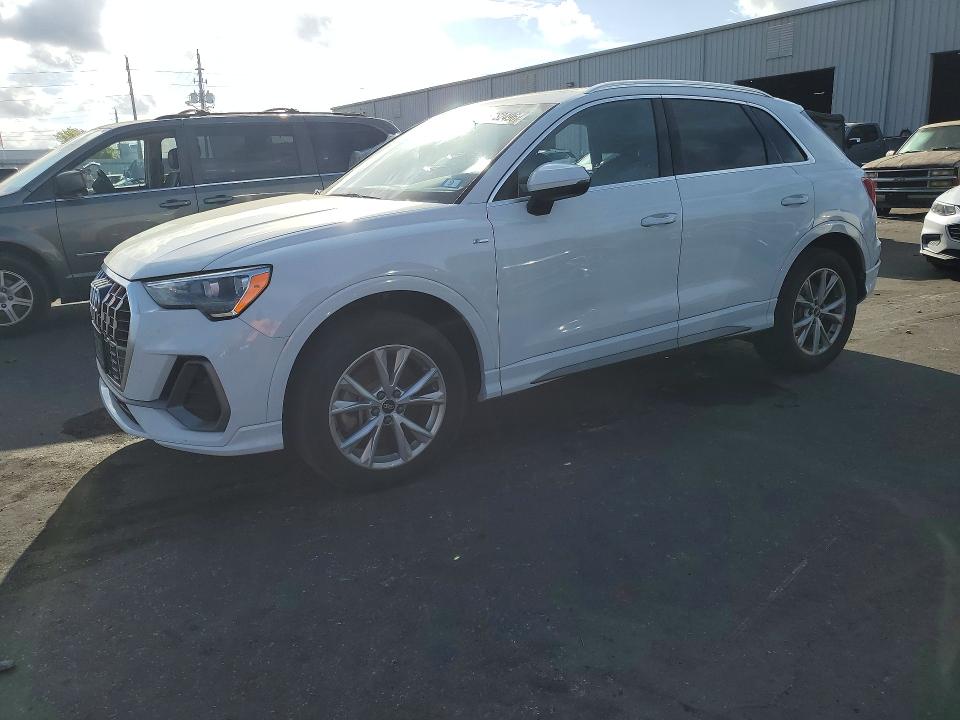 2021 AUDI Q3 — VIN WA1DECF30M1049473