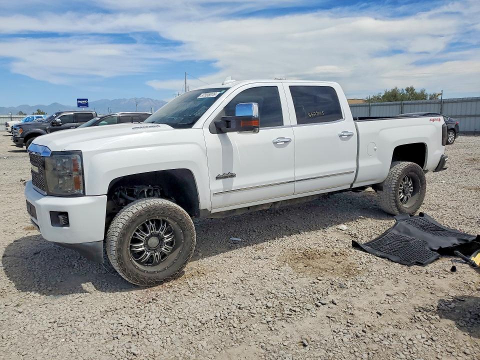 1GC1KXE80FF560757