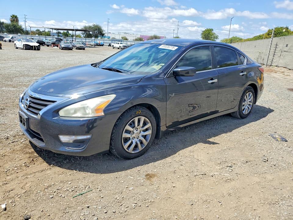 2015 NISSAN ALTIMA — VIN 1N4AL3AP3FC238561