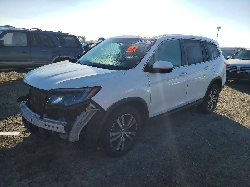 2017 HONDA PILOT — VIN 5FNYF6H52HB074604