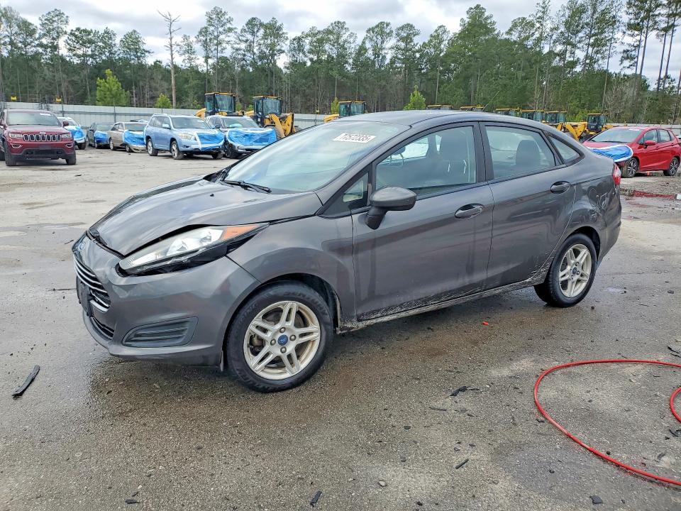 2017 FORD FIESTA — VIN 3FADP4BJ6HM167990
