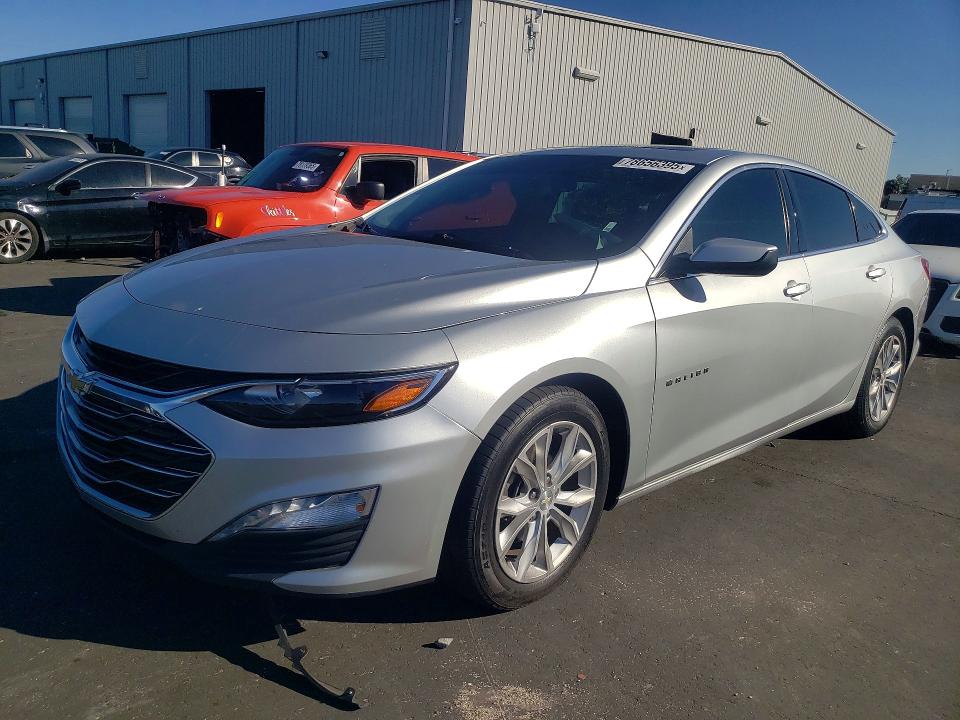 2021 CHEVROLET MALIBU — VIN 1G1ZD5ST8MF075265