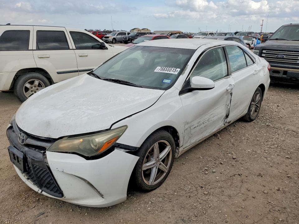 2015 TOYOTA CAMRY — VIN 4T1BF1FKXFU038452