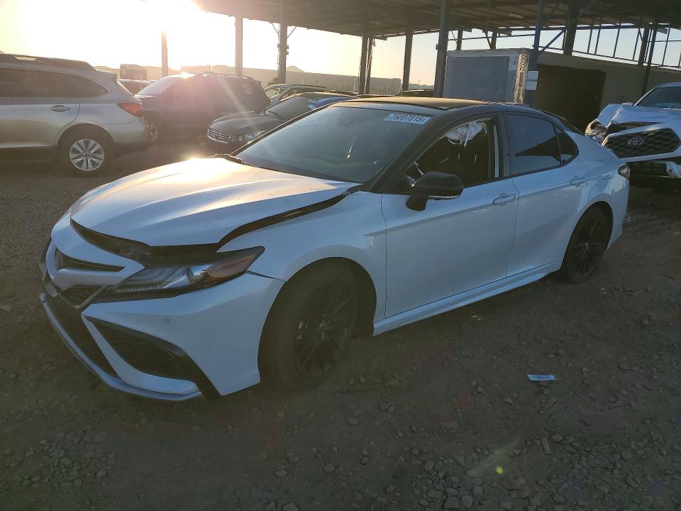 2022 TOYOTA CAMRY — VIN 4T1K61BK5NU056748