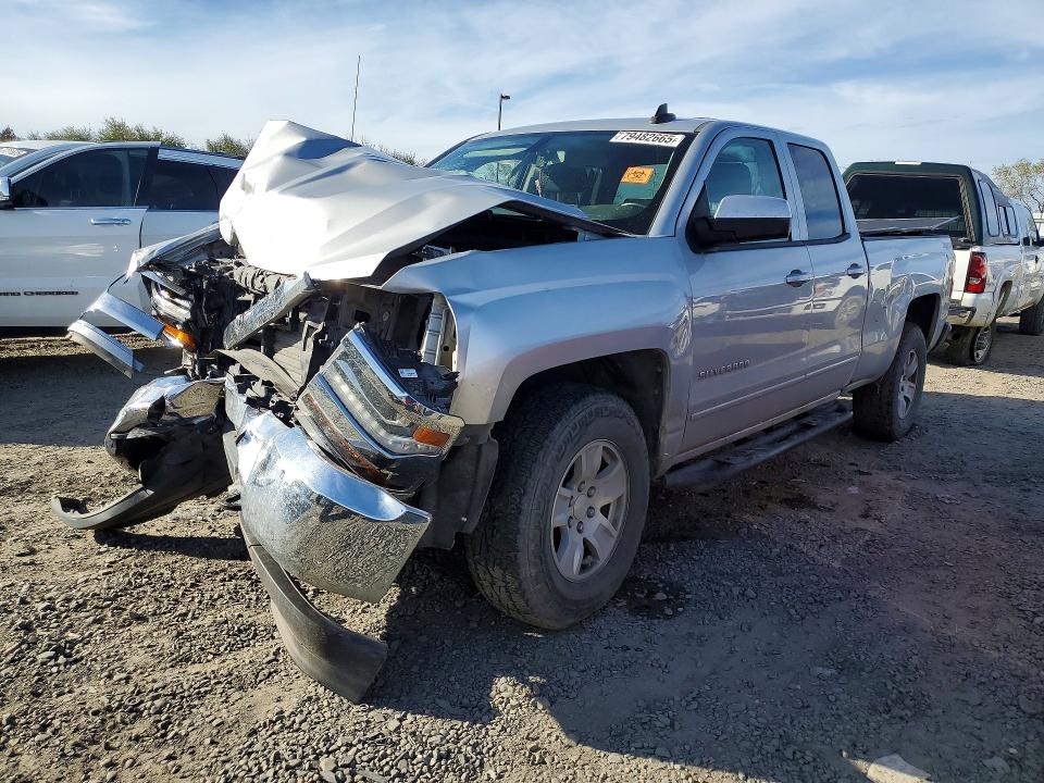 2018 CHEVROLET SILVERADO — VIN 1GCVKREC8JZ118639