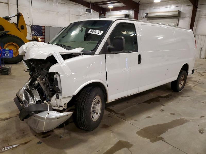 2018 CHEVROLET EXPRESS G2 — VIN 1GCWGBFG6J1343641