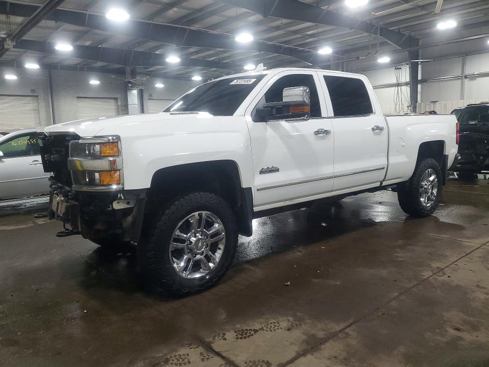 2015 CHEVROLET SILVERADO — VIN 1GC1KXE89FF504865