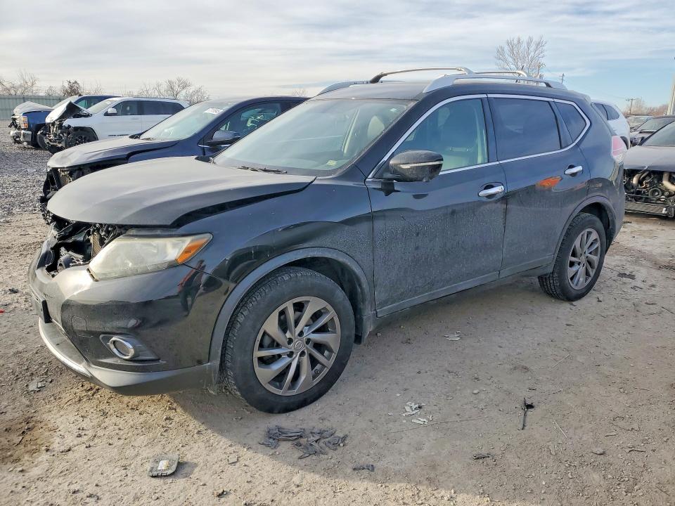 2015 NISSAN ROGUE — VIN 5N1AT2MV5FC806965