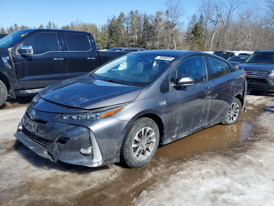2022 TOYOTA PRIUS PRIME — VIN JTDKAMFP7N3198910