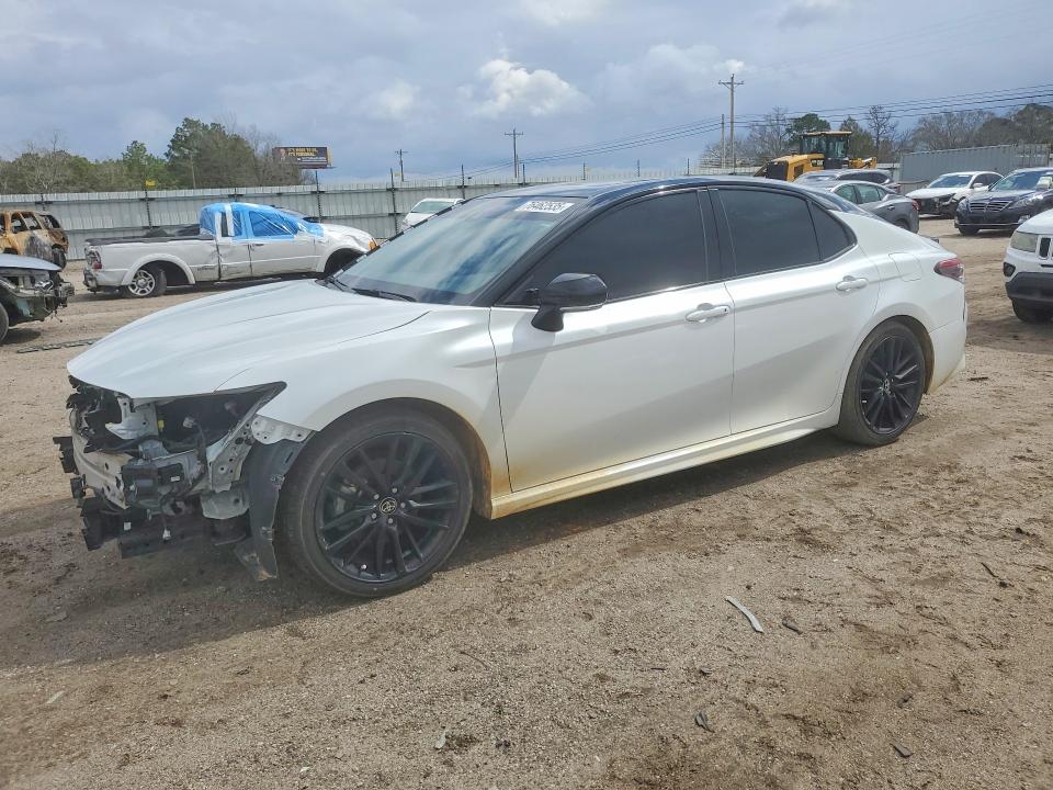 2024 TOYOTA CAMRY HYBRID — VIN 4T1K31AK1RU062739
