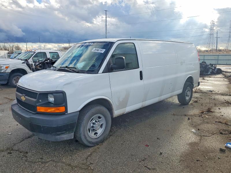 2017 CHEVROLET EXPRESS G2 — VIN 1GCWGBFFXH1155514