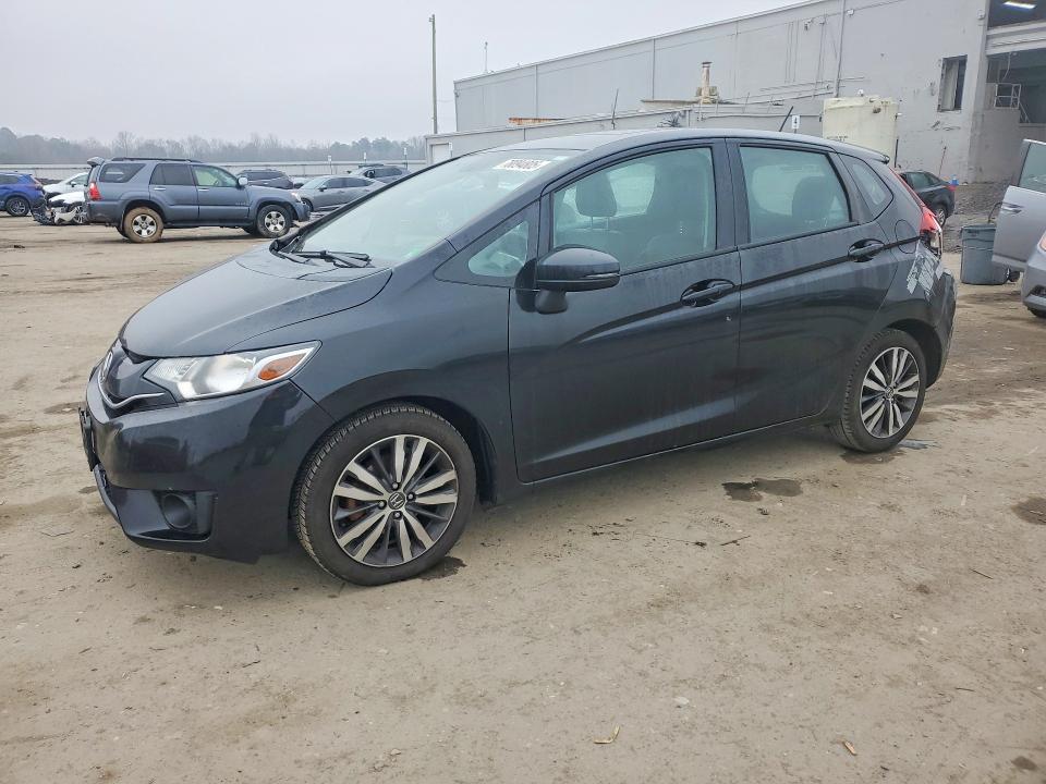 2015 HONDA FIT — VIN 3HGGK5H86FM736030