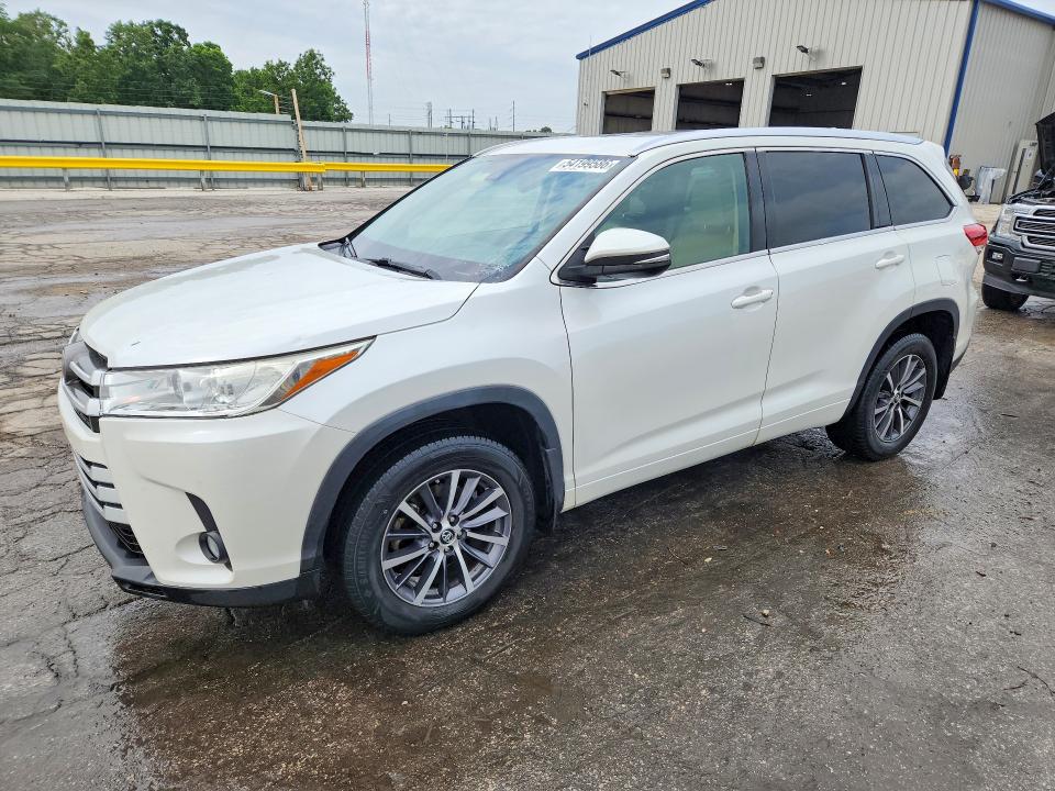 2018 TOYOTA HIGHLANDER — VIN 5TDJZRFH0JS834442