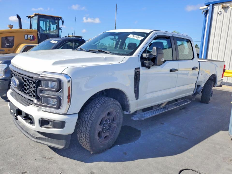 2024 FORD F250 — VIN 1FT8W2BA1RED44570