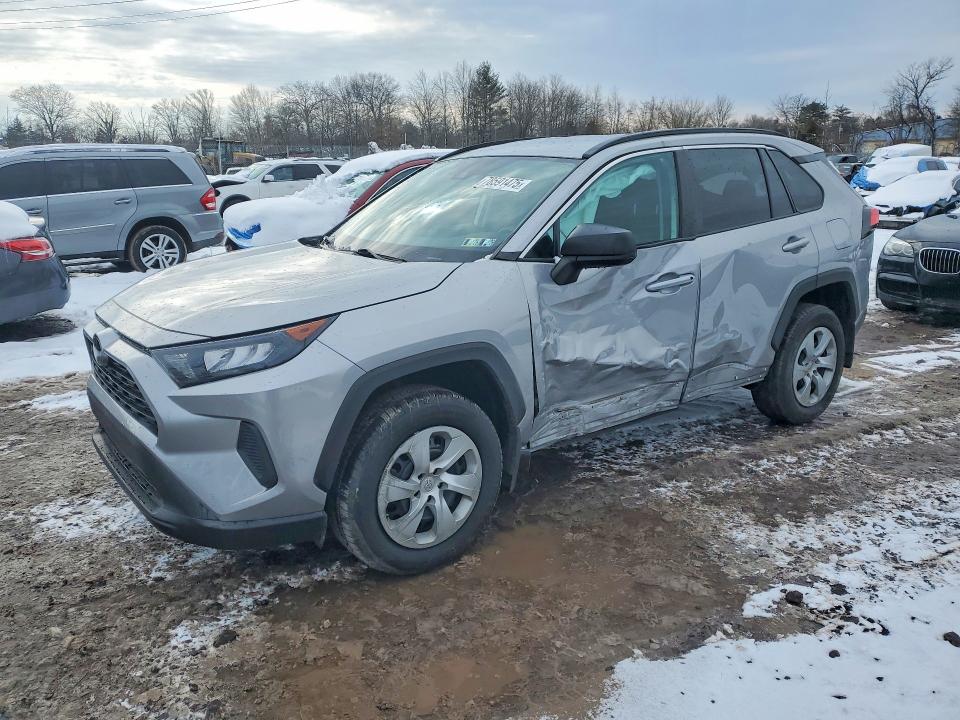 2021 TOYOTA RAV4 — VIN 2T3F1RFV2MC186108