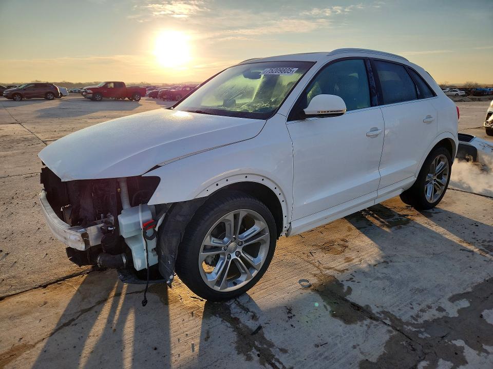 2016 AUDI Q3 — VIN WA1EFCFS9GR021640