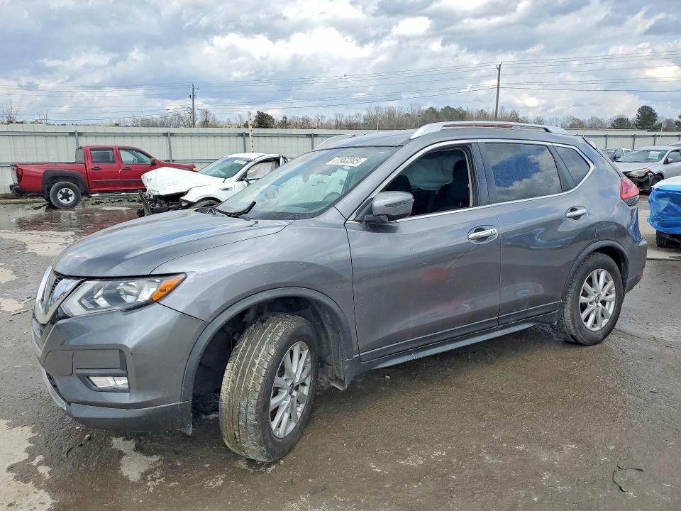 2017 NISSAN ROGUE — VIN KNMAT2MT0HP609636