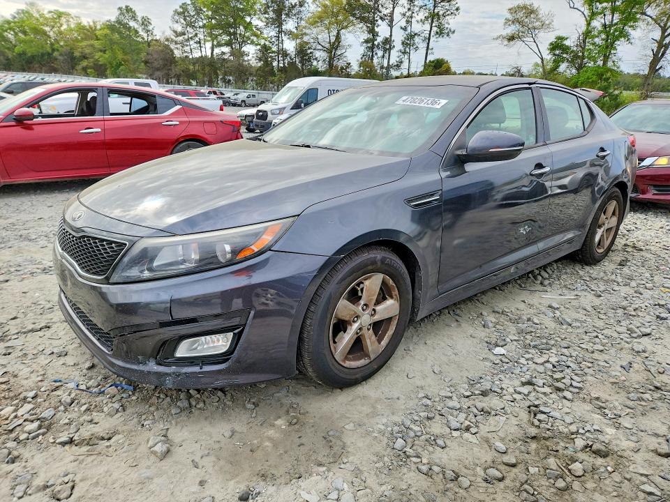 2015 KIA OPTIMA — VIN 5XXGM4A70FG519210