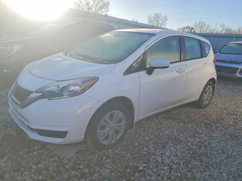 2018 NISSAN VERSA NOTE — VIN 3N1CE2CP8JL359008