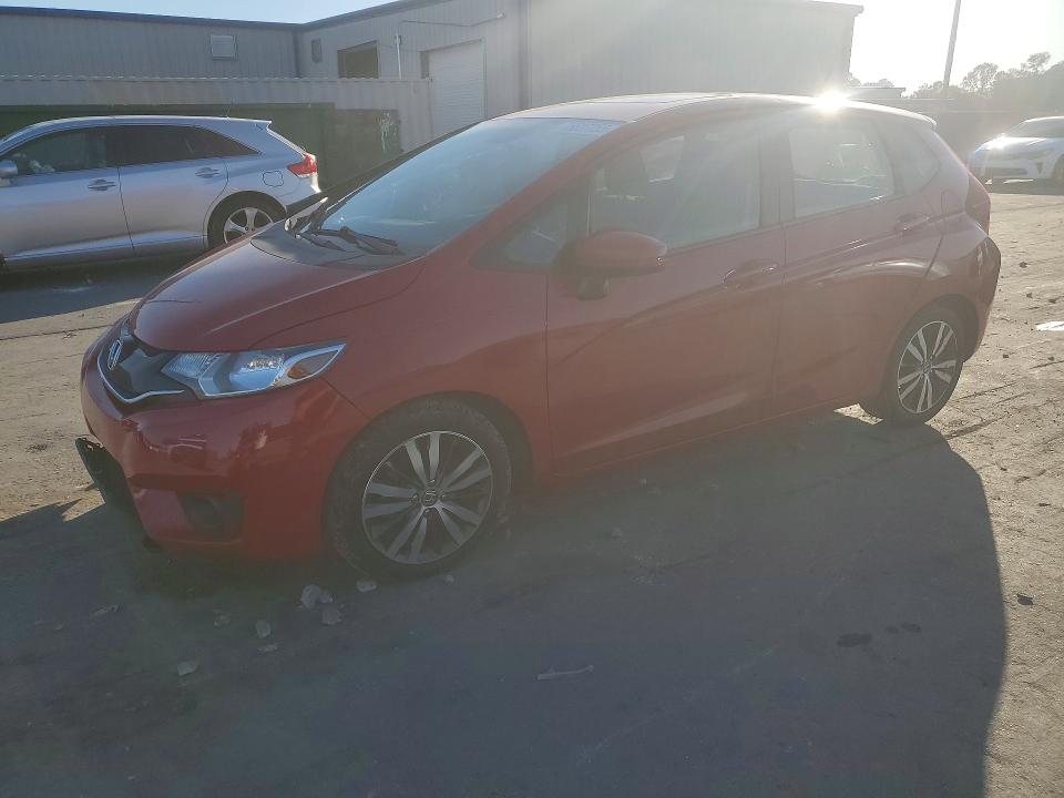 2015 HONDA FIT — VIN 3HGGK5H88FM743318