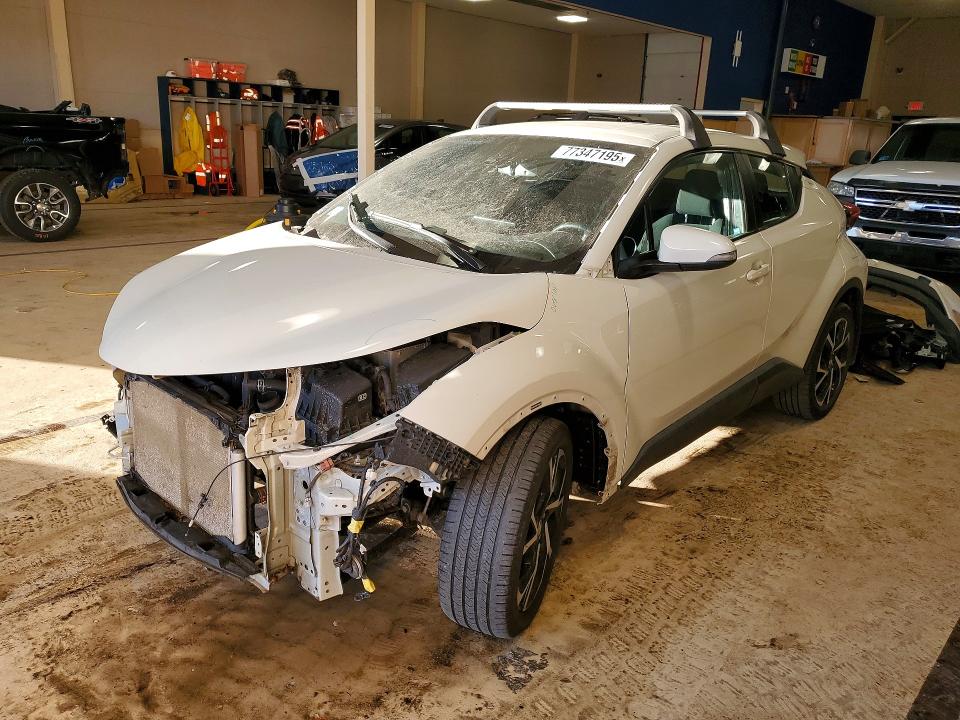 2018 TOYOTA C-HR — VIN NMTKHMBX6JR003274