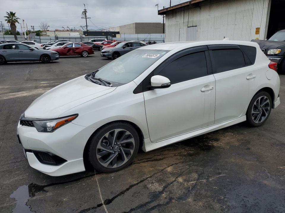 2018 TOYOTA COROLLA IM — VIN JTNKARJE6JJ555062