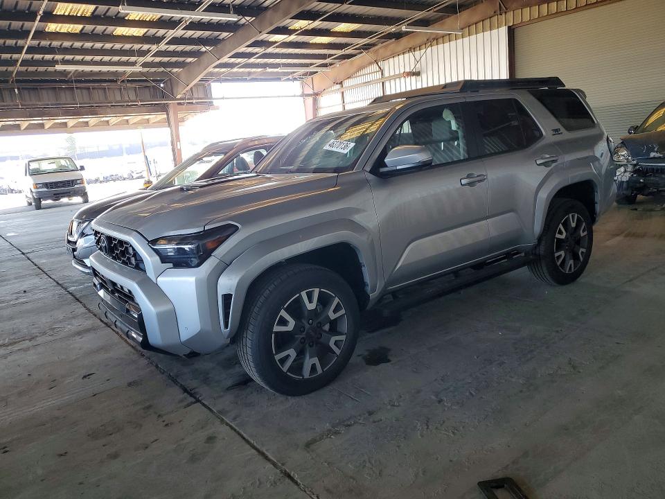 2025 TOYOTA 4RUNNER — VIN JTEVA5BR5S5047926