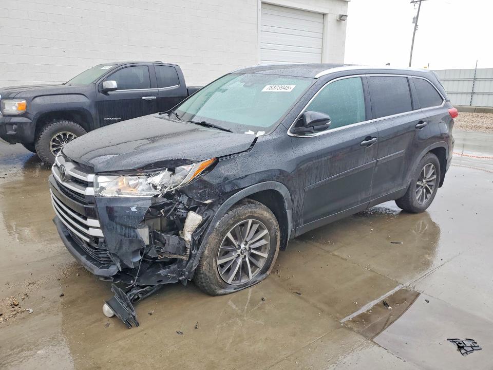 2019 TOYOTA HIGHLANDER — VIN 5TDJZRFH8KS612877