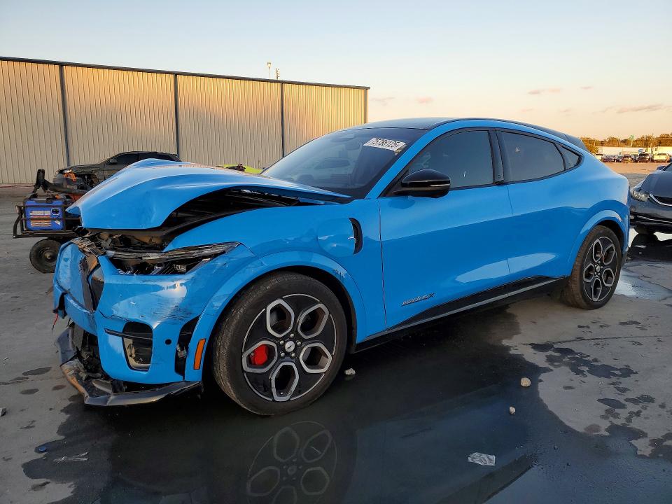 2023 FORD MUSTANG MACH-E — VIN 3FMTK4SE3PMA64950