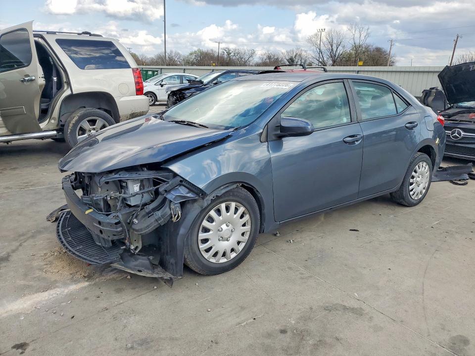 2015 TOYOTA COROLLA — VIN 5YFBURHE3FP226209