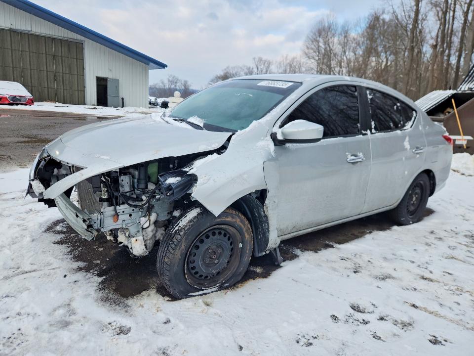 2019 NISSAN VERSA — VIN 3N1CN7AP8KL862913