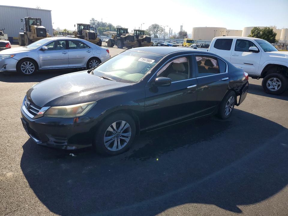 2015 HONDA ACCORD — VIN 1HGCR2F38FA017164
