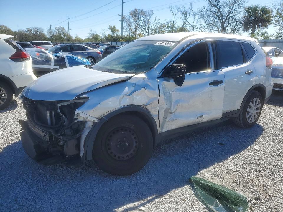 2018 NISSAN ROGUE — VIN 5N1AT2MT2JC733920