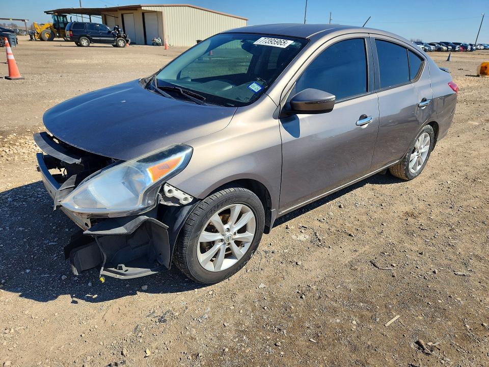 2015 NISSAN VERSA — VIN 3N1CN7AP7FL894547
