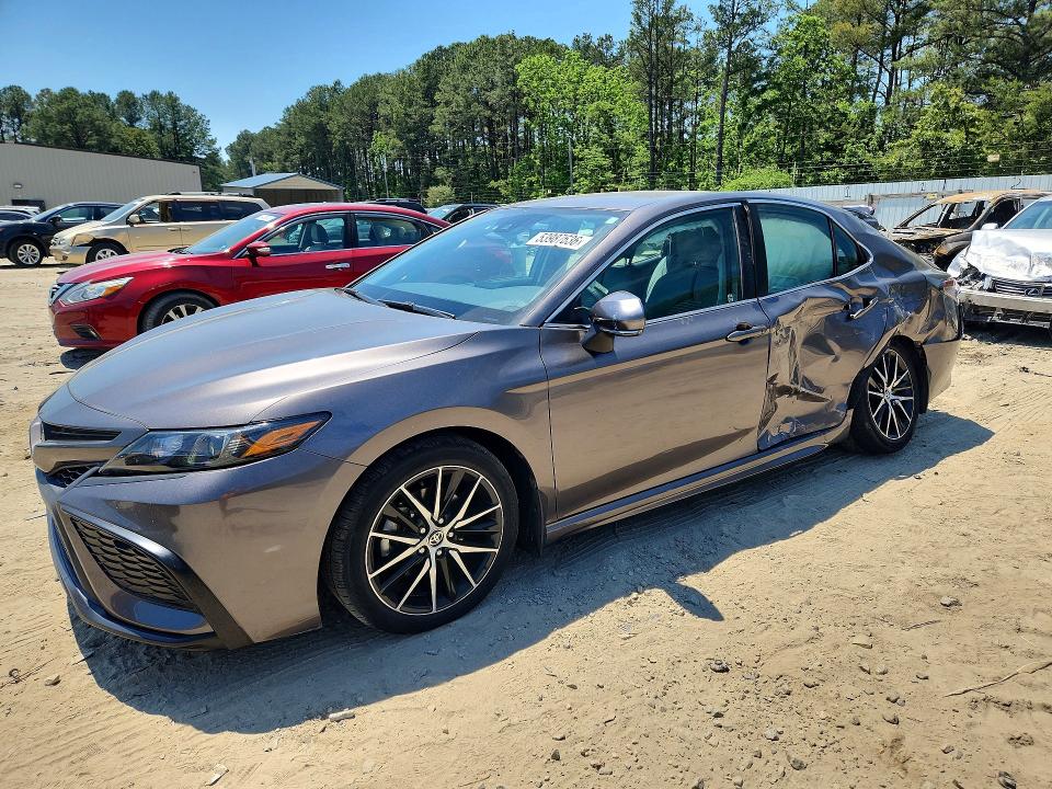 2021 TOYOTA CAMRY — VIN 4T1G11BK0MU035485