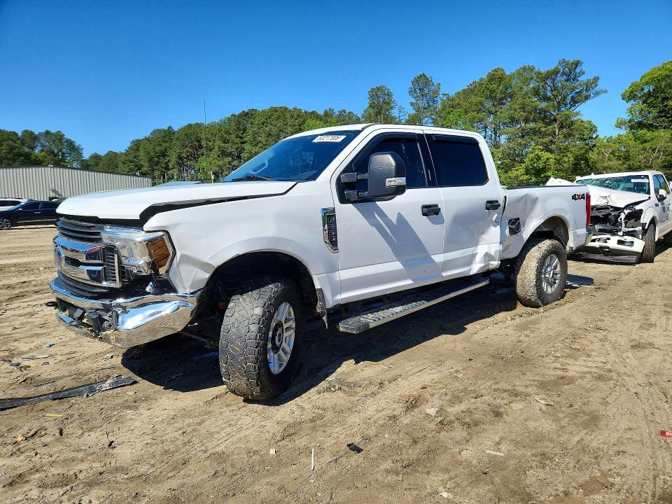 2018 FORD F250 — VIN 1FT7W2B6XJEC60033
