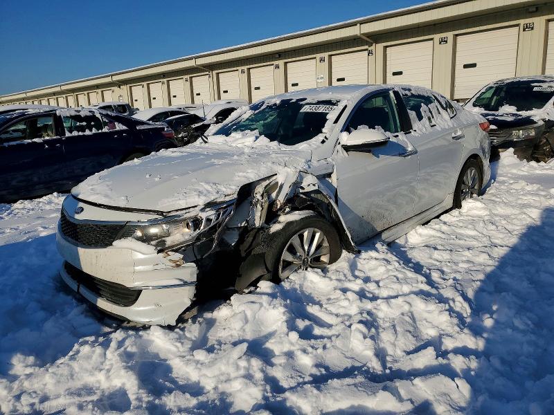 2018 KIA OPTIMA — VIN 5XXGT4L31JG251855