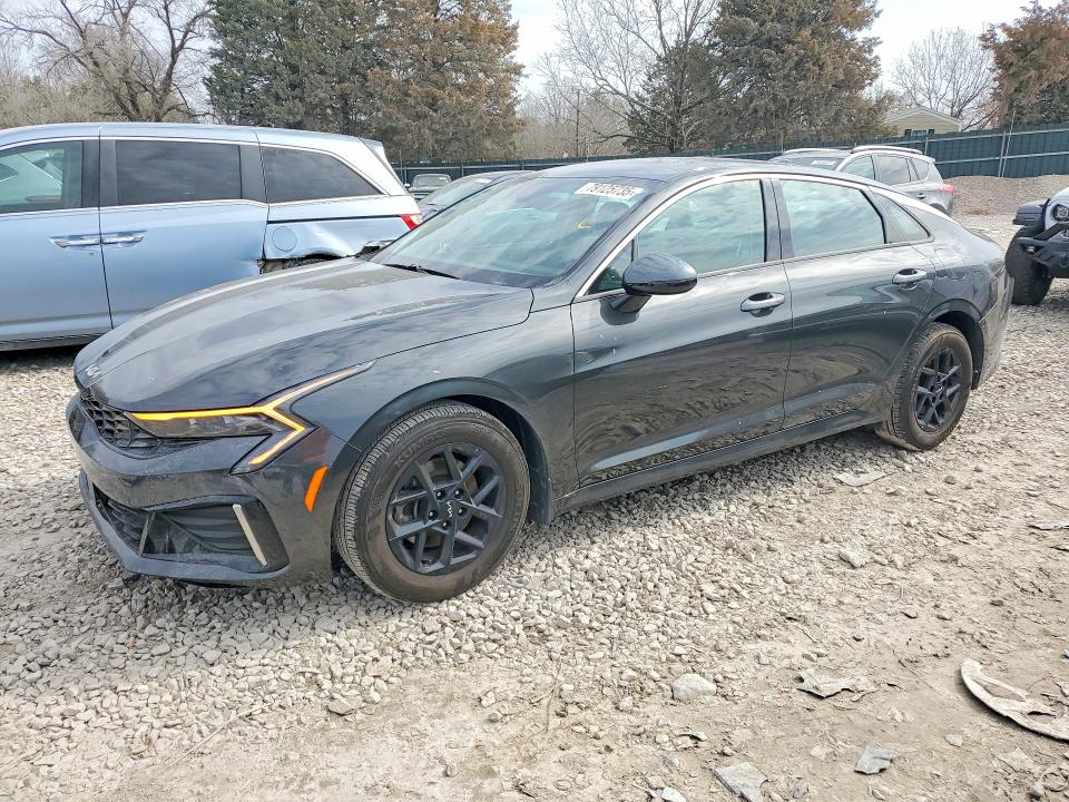 2025 KIA K5 — VIN KNAG24J7XS5275843