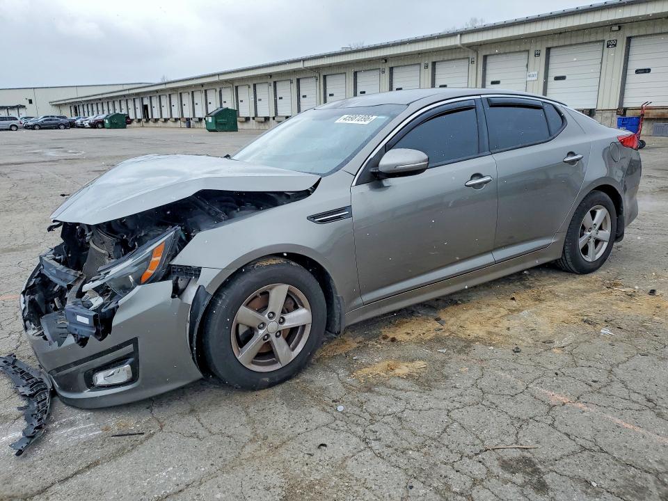 2015 KIA OPTIMA — VIN 5XXGM4A70FG356526