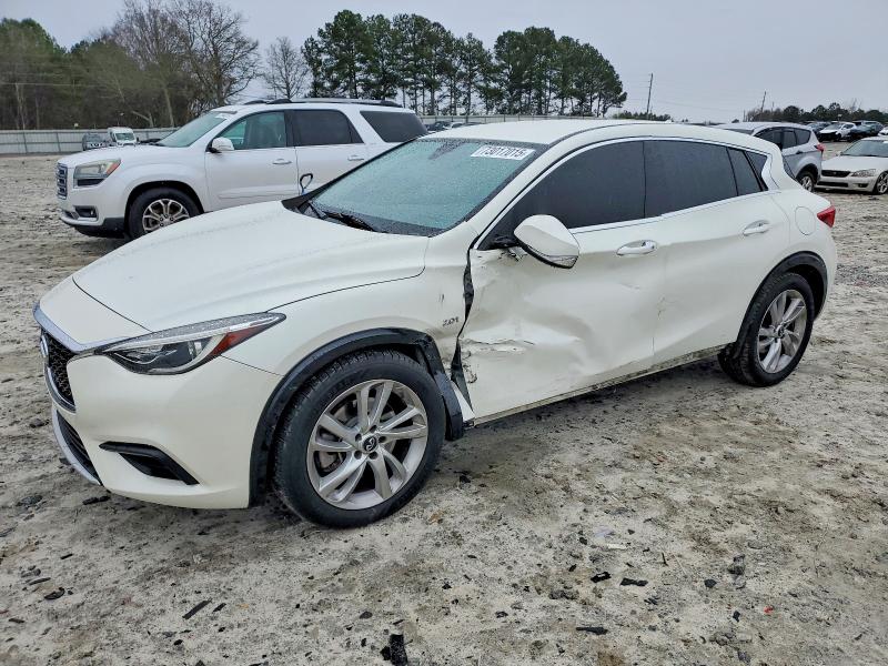 2017 INFINITI QX30 BASE — VIN SJKCH5CP9HA032623