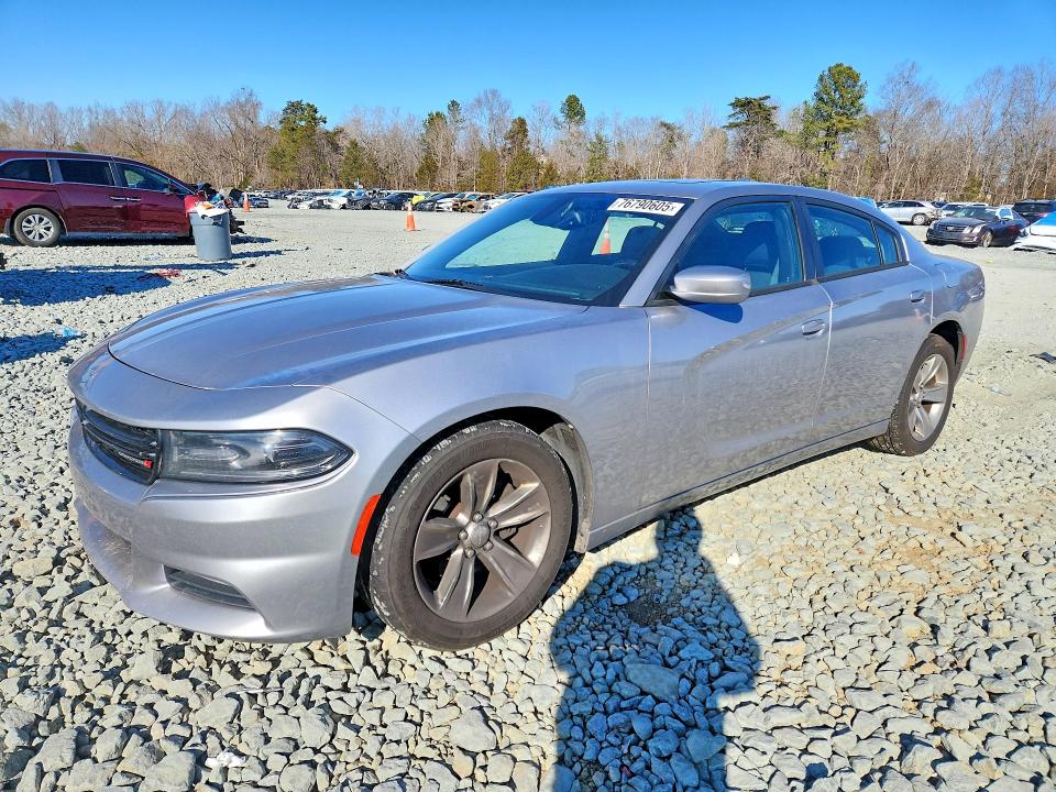 2015 DODGE CHARGER SX — VIN 2C3CDXHG5FH827738
